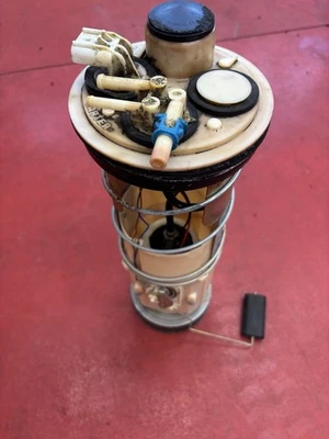 Bomba de combustible Polaris MSX 150 2004 2410374 Foto 1 de 4