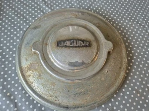 JAGUAR MK 2 CHROMED WHEEL HUB CAP - Picture 1 of 3