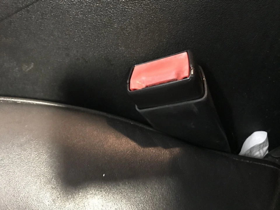 Seat Belt Front Bucket Driver Buckle Ltz Fits 10-12 MALIBU 2581224 Foto 1 de 1