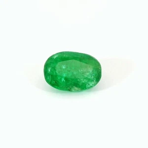 1.35 CARAT NATURAL EMERALD GREEN TRANSPARENT ZAMBIAN oval GEMSTONES SEE VIDEO - Picture 1 of 8