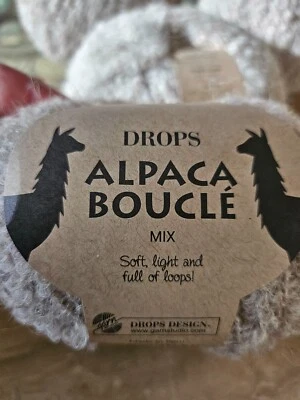 Lote de 4 novelos DROPS Alpaca Boucle 50g (alpacas, lã) - Imagem 1 de 4
