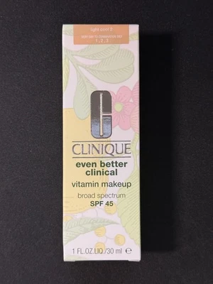 Clinique Even Better Clinical Vitamin Makeup SPF 45- LIGHT COOL 2 -1oz/30ml-NIB - Image 1 of 2