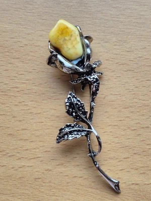 Broche Pin Rosa Ámbar Natural Báltico Color Amarillo Claro Foto 1 de 4