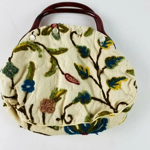 Handgefertigte kleine Umhängetasche Beuteltasche Stickerei Blumen Perlen Knöpfe Kunststoffgriff gefüttert - Bild 1 von 9