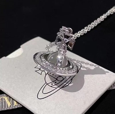 Collar Colgante Dije Orbe Transparente 3D Vidrio Medio Pina Tono Plata Foto 1 de 4