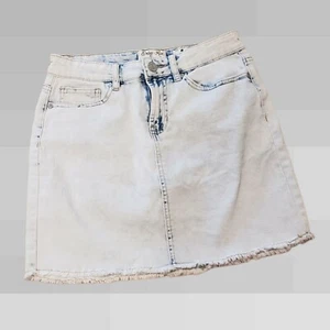 Indigo Rein Light Wash Denim Skirt Mini Size 1 raw hem distressed Capsule T17 - Picture 1 of 5