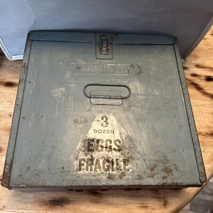 Vintage Metal Egg Farm House Shipping Crate Holder 12x12x3.5 - Picture 1 of 11