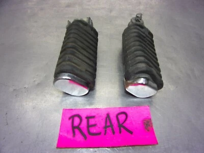 682 A KYMCO PEOPLE 250 2006 OEM ESTRIBA TRASERA DERECHA E IZQUIERDA (DOS) Foto 1 de 4