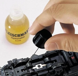 FLEISCHMANN 6599 Flacone di olio speciale per lubrificare locomotive - Picture 1 of 2