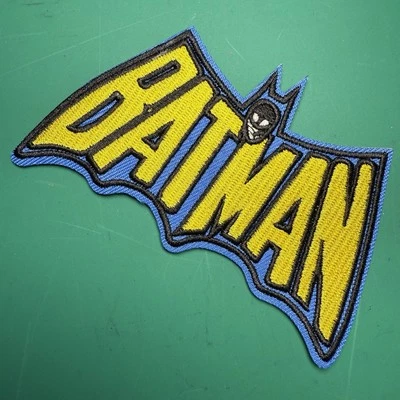 🔥 PREMIUM Batman Embroidered Iron On Patch DC Comics Robin Catwoman Batmobile - Image 1 of 4