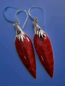 Pendientes colgantes grandes de 2" de coral esponja roja nuevos en caja en todas las ocasiones - Imagen 1 de 5