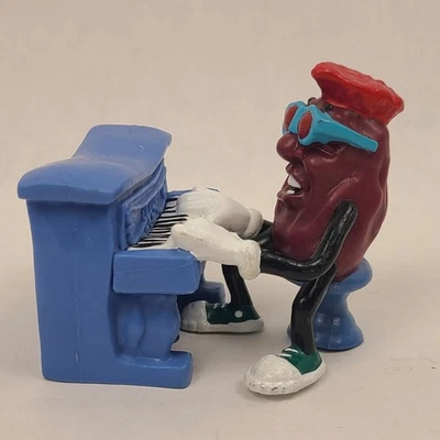 Figura PVC California Raisins Ray Red Charles Piano Música De Colección Años 80 Aplausos Foto 1 de 4