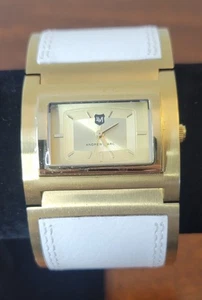 Orologio donna Andrew Marc tono oro chunky pelle bianca nuovo senza etichette batteria funzionante! - Foto 1 di 18