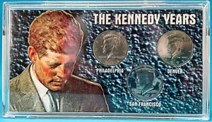 THE KENNEDY YEARS COLLECTION IN A PRESENTATION CASE, 3 HALF DOLLAR COINS - Picture 1 of 2