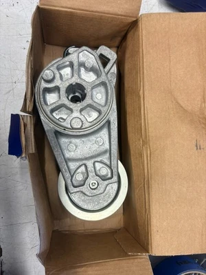 Nuevo-OEM Volvo Tensor de Cinturón 21631484 (A40) Foto 1 de 3