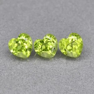 PERIDOT 3 Pcs Set 1.69 ct Green Heart 5.0x4.9mm Natural VS Clarity from Pakistan - Picture 1 of 24
