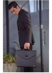 ObiPelle Genuine 100% Real Leather Men’s Messenger Bag - Oscar (Granite Black) - Picture 1 of 10