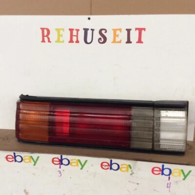 81 82 83 84 Subaru DL GL GLF 1981 1982 1983 1984 Left Driver Tail Light oem - Image 1 of 3