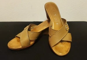 Italian Shoemakers Women's Wedge Open Toe Sandals Brown Wood Heel Size 10 - Picture 1 of 12