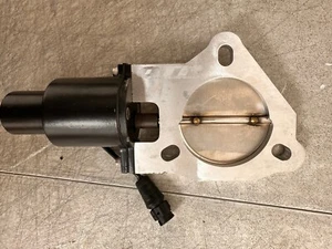 *RETURNED SALE*(QTEC60 ) 3in Bolt-On QTEC Dual Electric Cutout Valves - Pair (1) - Foto 1 di 5