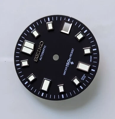 Dial de reemplazo para 6105-8110 con maquinaria NH35. Corona 4.2 - Immagine 1 di 4