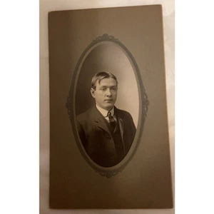 Vintage Photo, Dapper Young Man Wearing Suit and Tie Oval Matte Frame - Picture 1 of 5