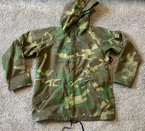 Military Army Parks Cold Weather Rain Jacket Men Medium Regular, Woodland Camo - Picture 1 of 11