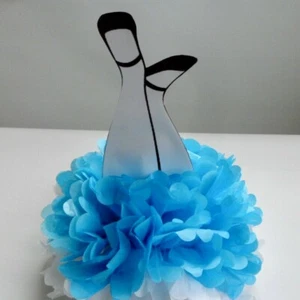 Alice in wonderland Centerpiece / Cake Topper / Table Decor/ Tea Party Theme - Picture 1 of 4