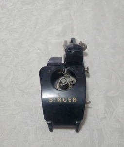 Zigzagger automático vintage Singer # 160986 aguja inclinada - Imagen 1 de 5