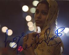 Freida Pinto "Slumdog Millionaire" AUTOGRAPH Signed 'Latika' 8x10 Photo ACOA