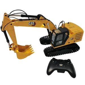 DieCast Masters 28005 1:16 RC Caterpillar 320 Hydraulic Excavator w/Attachments - Picture 1 of 1