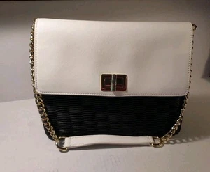 Bolso de mano Talbots de cuero blanco de ratán negro para vacaciones de verano de playa - Imagen 1 de 20