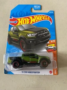 2020 HOT WHEELS - HW HOT TRUCKS - '19 FORD RANGER RAPTOR - Picture 1 of 1