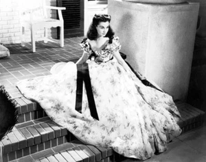 GONE WITH THE WIND 8x10 still VIVIEN LEIGH full formal -- a082 - Picture 1 of 1