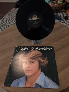 John Schneider – Now Or Never Vinyl, LP Scotti Bros. Records – ARZ37400 - Imagen 1 de 1