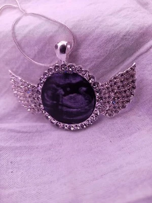 Collar colgante de aborto espontáneo alas de ángel joyería conmemorativa bebé muerto regalo Foto 1 de 3