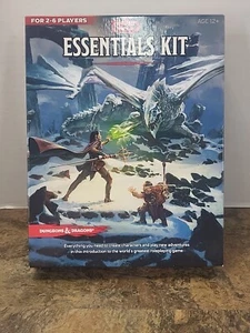 DND ESSENTIALS KIT BoxSet WOTC Hasbro 2019 - Picture 1 of 8