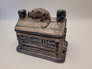 Rowe Pottery Cat On Log Cabin Roof Timberlake Opossum Raccoon Clay 80s Trinket - Picture 1 of 15