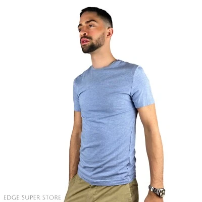 Camiseta H&M Azul Bebé Claro Cuello Redondo Manga Corta Algodón Calce Ajustado Talla Pequeña Foto 1 de 3