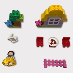 Lego Duplo 6152 Disney Princess Snow White's Cottage 28 Piece Building Set