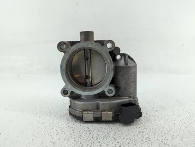 2012-2015 梅赛德斯-奔驰 C250 节气门车身 QO9KK — 第 1/4 张图片