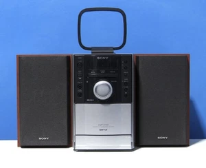 Sony CMT-EH10 micro hi-fi component system stereo con casse SS-CEH10 - Imagen 1 de 15