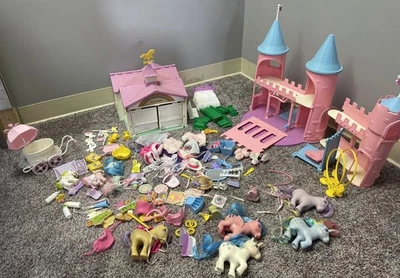 Lote de MLP Hasbro My Little Pony Show Stable & Dream Castle Vintage Años 80 Foto 1 de 4