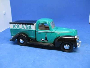 Liberty Classics 1940 Ford Panel Truck Diecast Coin Bank IOLA 1994 Car Show - Picture 1 of 4