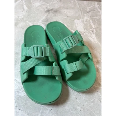 Sandalias deportivas ajustables Chaco Chillos para niños talla 4 verdes ligeras Foto 1 de 4