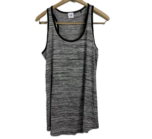 Camiseta sin mangas Cabi Horizontal gris teñido espacial espalda cruzada talla M sin mangas cuello redondo - Imagen 1 de 7