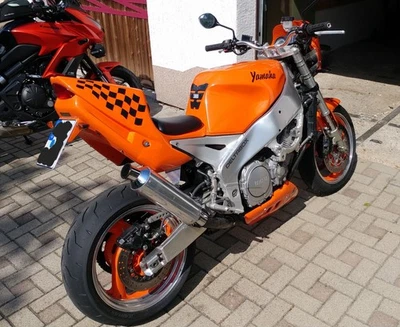 Yamaha FZR 1000 Exup - Bild 1 von 4