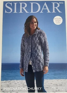 Damas Gruesa Chaqueta Cuello Cable PATRÓN TEJIDO Manga Larga Sirdar 8056 - Imagen 1 de 7