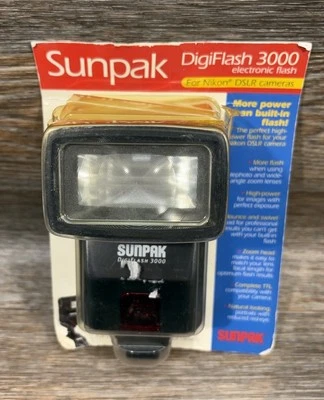 Sunpak DigiFlash 3000 High Powered Flash for Nikon DSLR Camera - NEW  A - Image 1 of 4