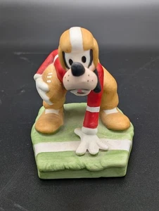 Vintage Walt Disney Porcelain Ceramic Goofy Football Player Made In Taiwan - Picture 1 of 4